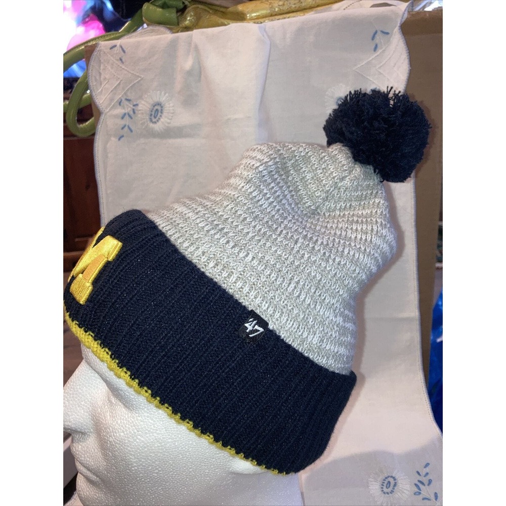 Adult 47 Brand University of Michigan Pom Pom Cuffed Hat‎ - Picture 2 of 8